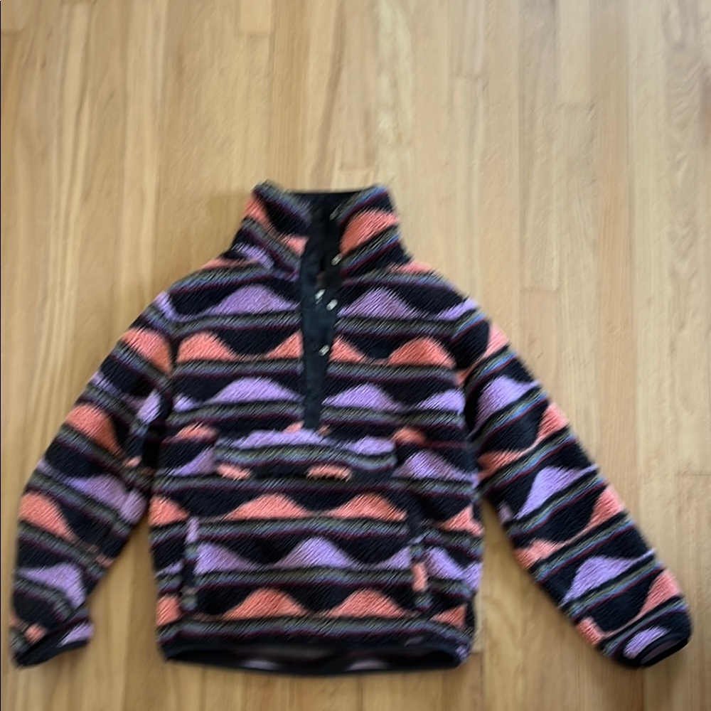 Womens Multicolor Patterned Pullover